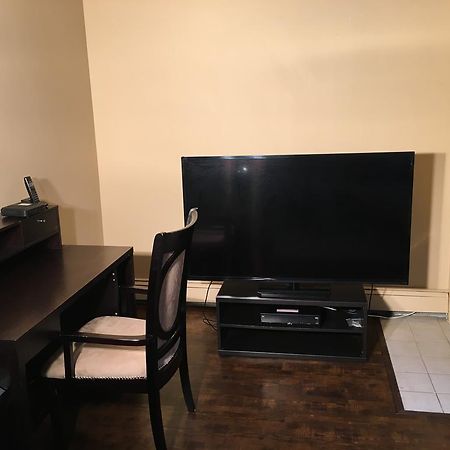 Olympic Suites Калгари Экстерьер фото