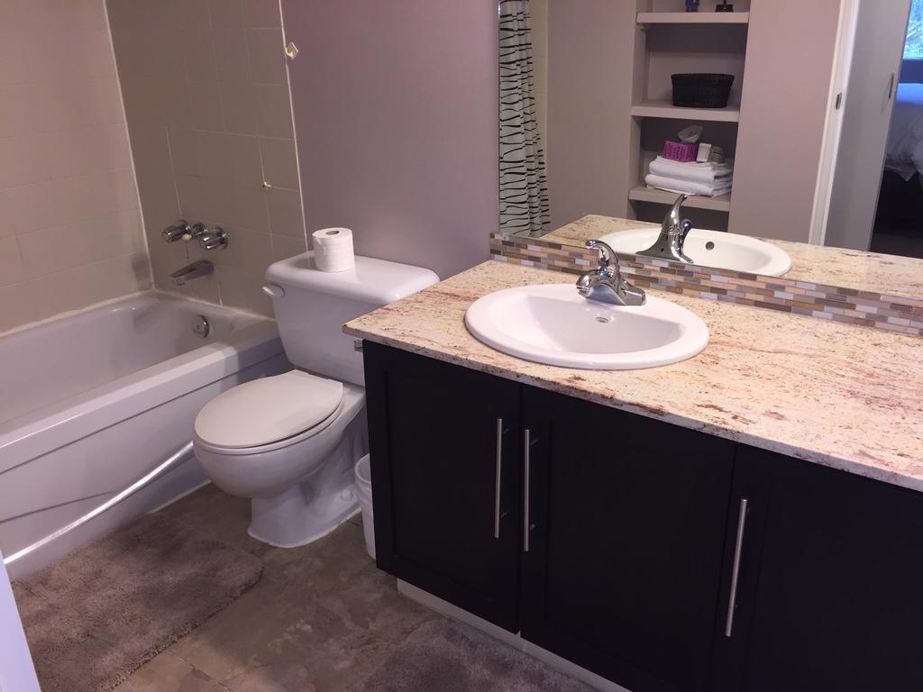 Olympic Suites Калгари Экстерьер фото